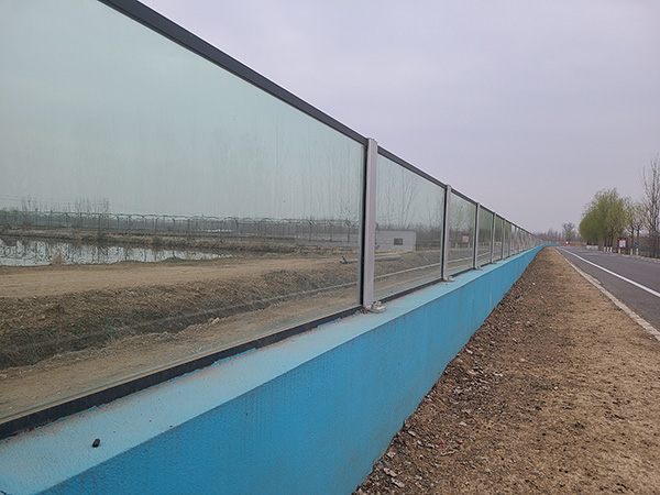 Glass Wall Flood Barrier 01
