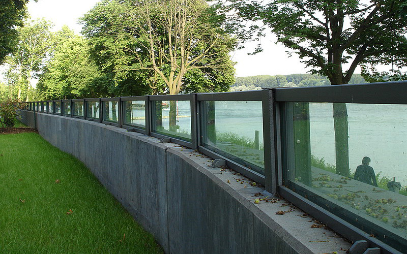 Glass Wall Flood Barrier NEWFLAG Category