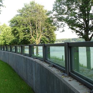 NF-35G Glass Wall Flood Barrier 03