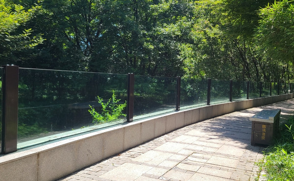 Wall Flood Barriers