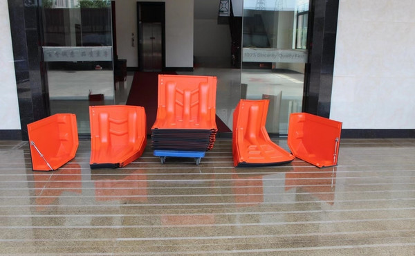 Heavy-Duty L Shaped Flood Barriers