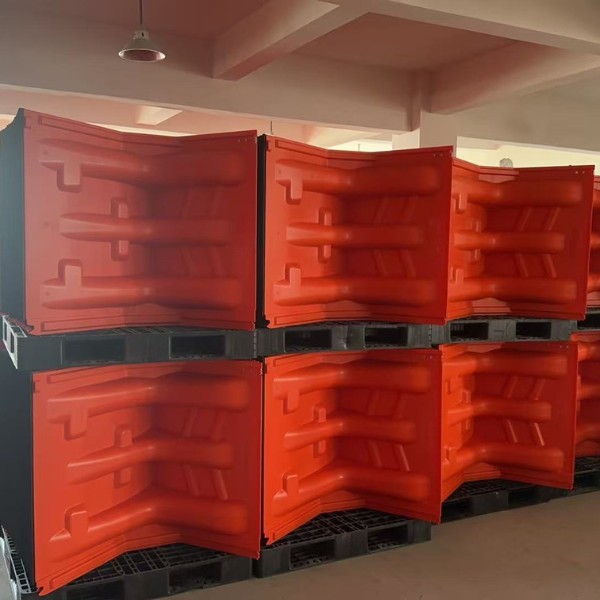 Reusable L Shaped Flood Barrier for Flood Control 6 l shaped flood barrier storage