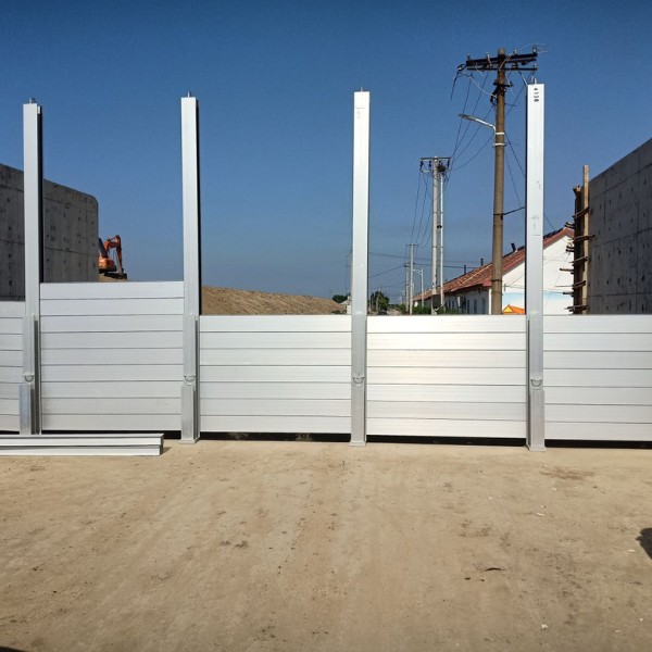 Demountable Flood Barrier 5 Barrier Panels
